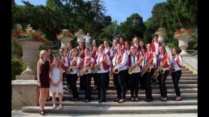 DÍVČÍ SAXAFÓNOVÝ ORCHESTR LUHAČOVICE  1