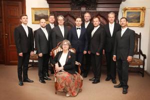 DANUBIUS OCTET SINGERS a BOŽIDARA TURZONOVOVÁ 1