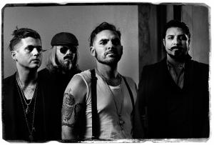 TOPFEST ohúri blues-rockom americká kapela Rival Sons!