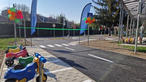 PIEŠŤANY MAJÚ NOVÉ DOPRAVNÉ IHRISKO