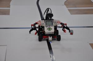 Prvý ročník robotickej súťaže Pescanrobot